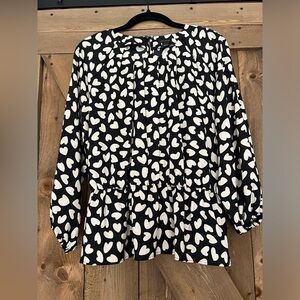 Ann Taylor Black and Cream Peplum Blouse Size S
